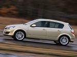 Vauxhall Astra 5-Door 2004 года